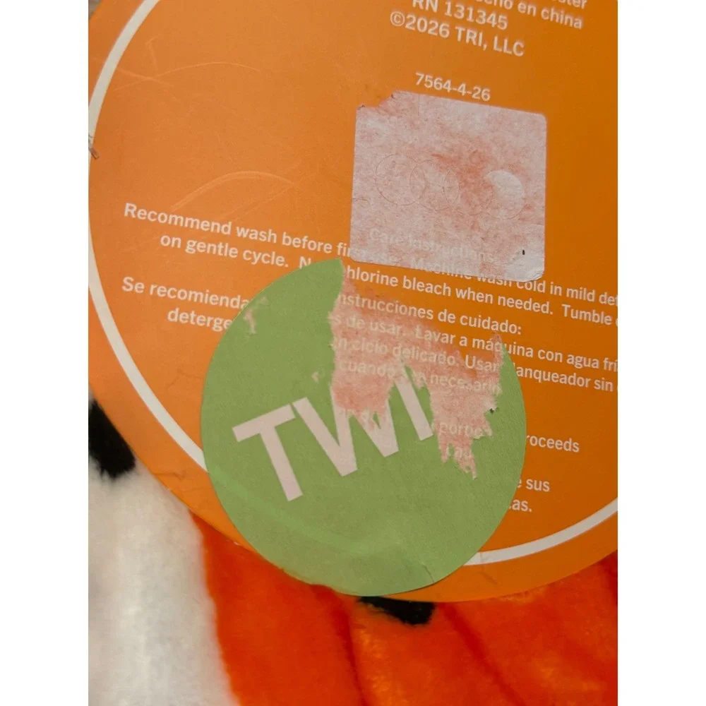 Tootsie Roll Halloween Oversized Plush Throw Blanket Pumpkin Candy 60x70